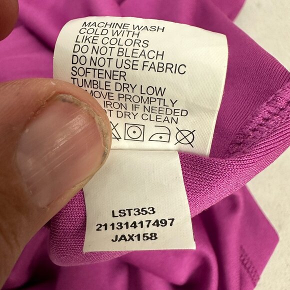 Sport-Tek Women's V-Neck Short Sleeved T-Shirt Size L Purple - Picture 5 of 5